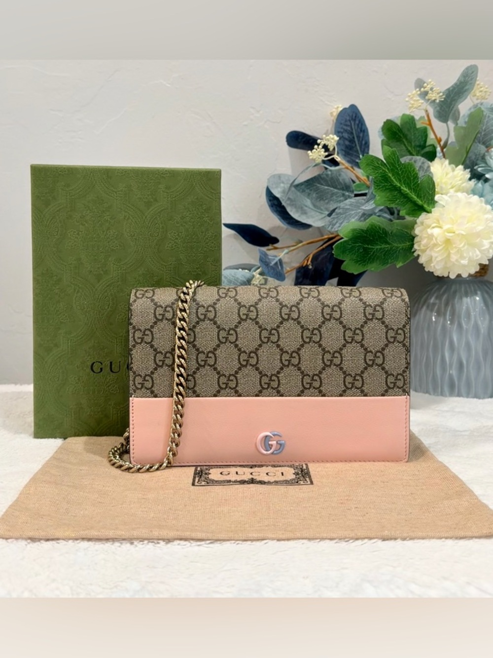 Gucci Bicolor GG Canvas Leather Crossbody Bag Wallet Clutch